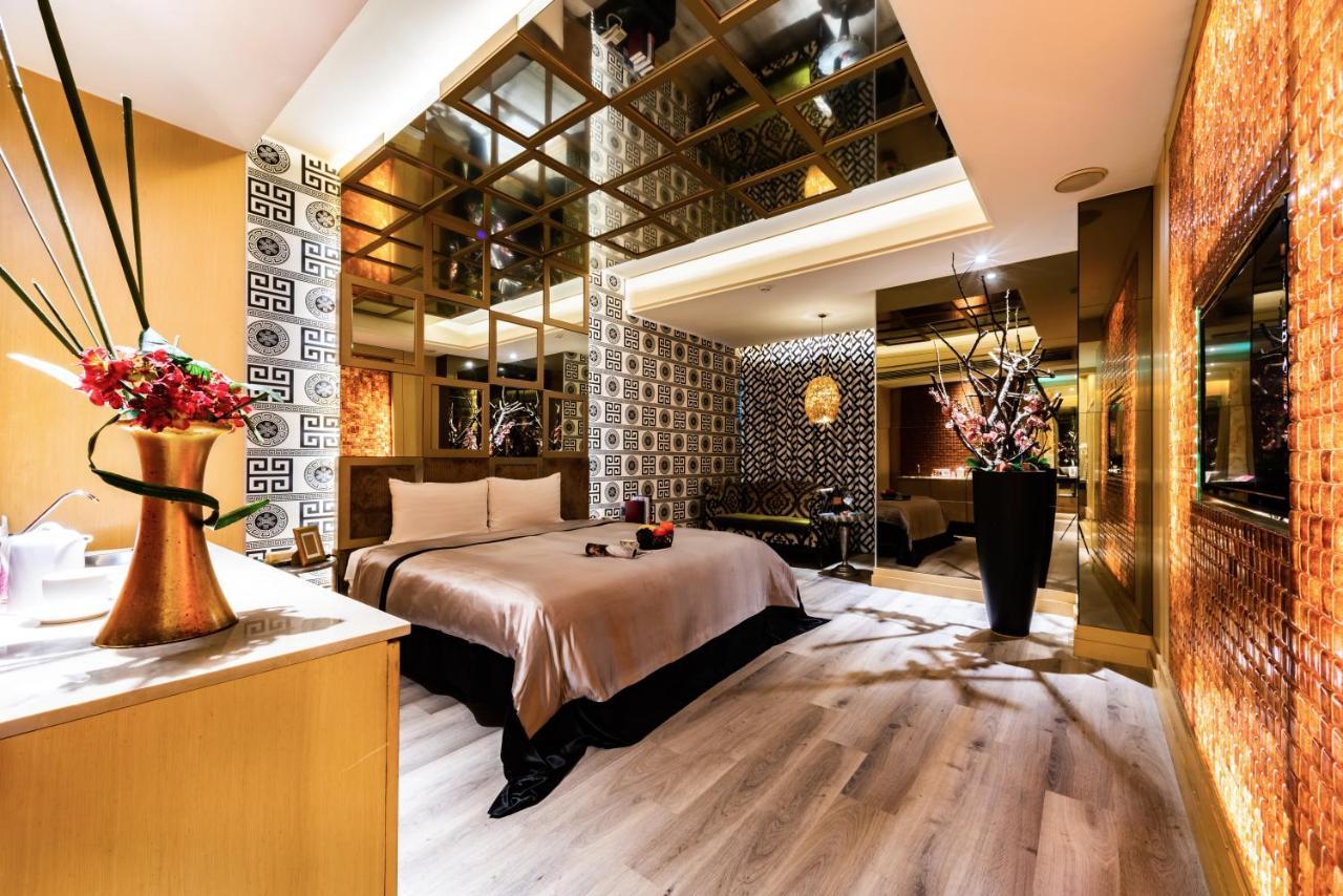 Liti Motel Taichung Buitenkant foto