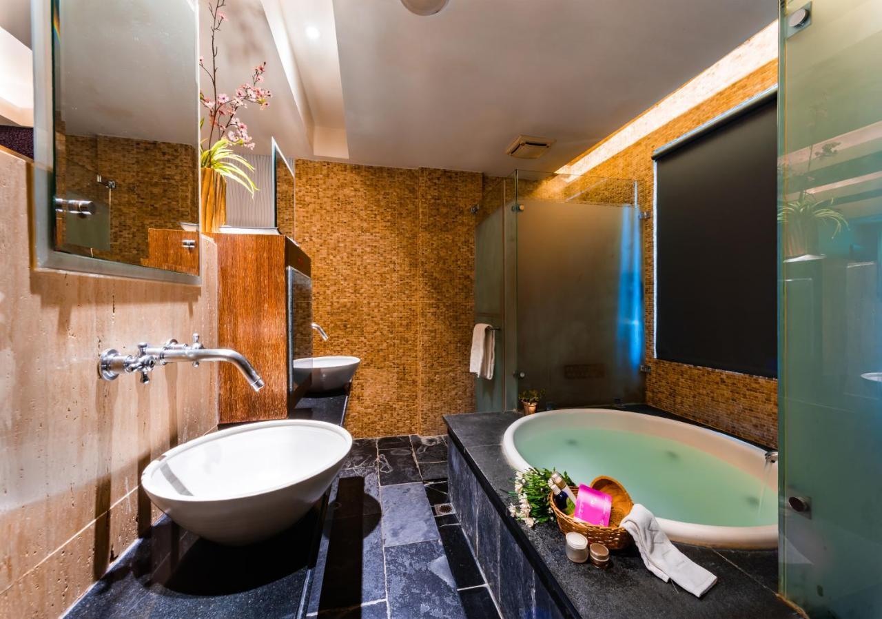 Liti Motel Taichung Buitenkant foto